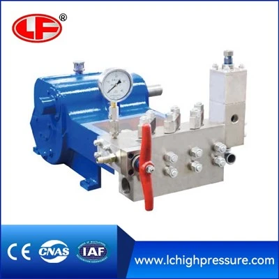 Pompe à très haute pression pour sablage de surface